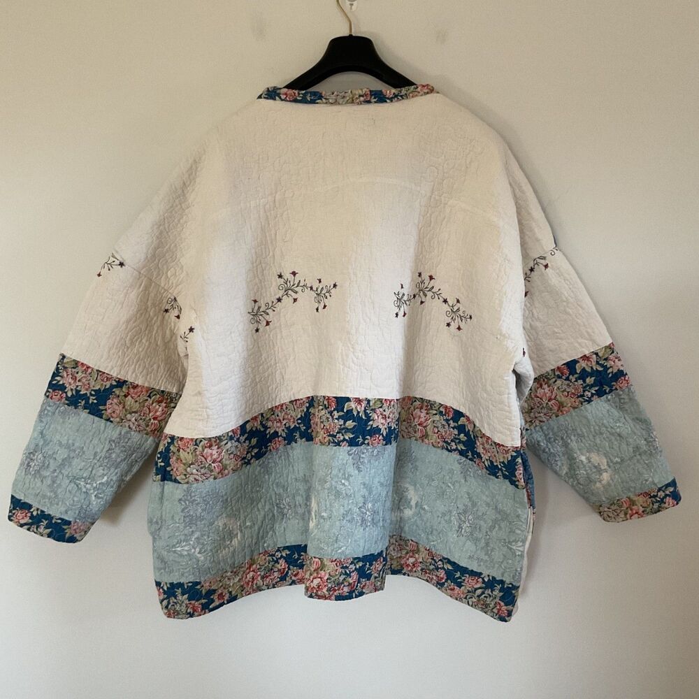 Handmade Vintage Quilt Patchwork Jacket Blue Ivor… - image 3
